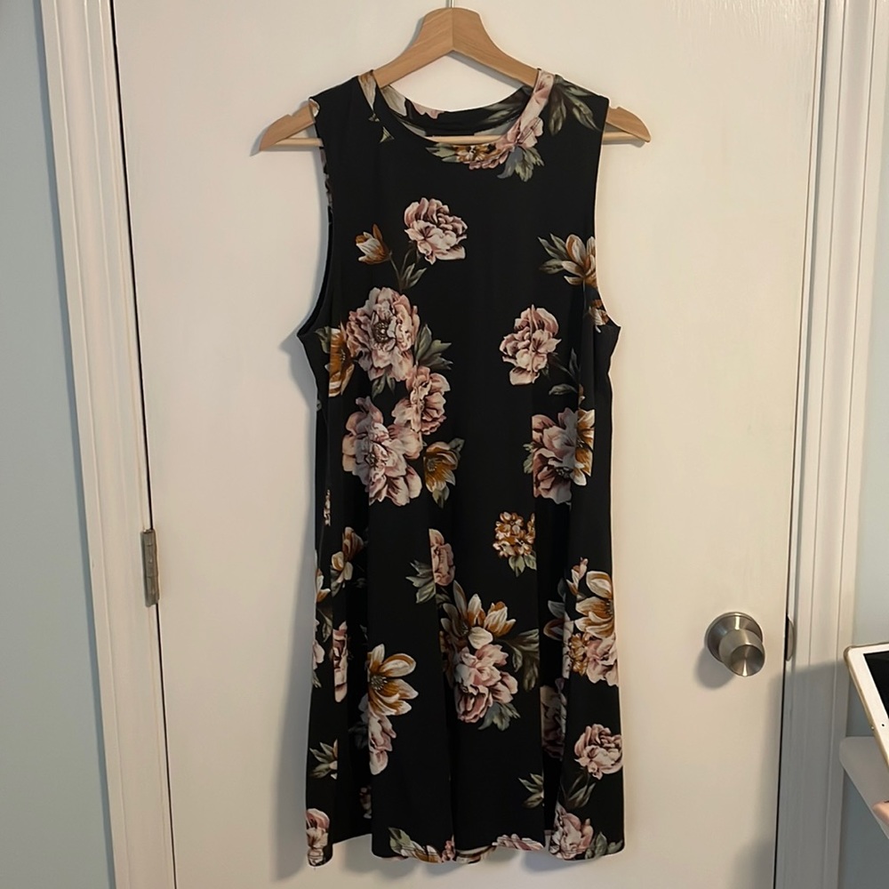 Sleeveless Black Floral A-Line Dress